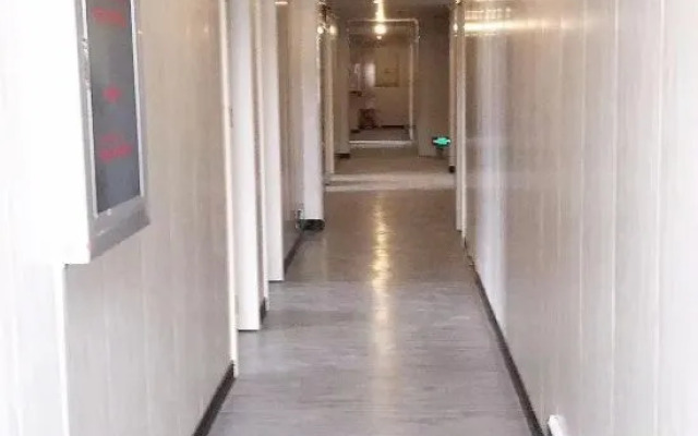 Riverview Hotel (Lichuan Railway Station)