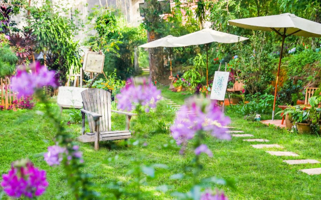 Stop and Go Boutique Hotel Since 1982