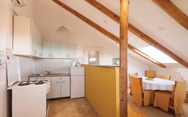 Nice Apartment in Fazana With 2 Bedrooms