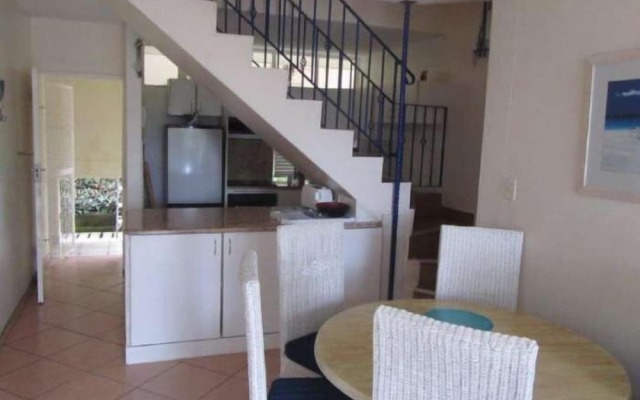 16 Mallorca Umdloti beach front Magic