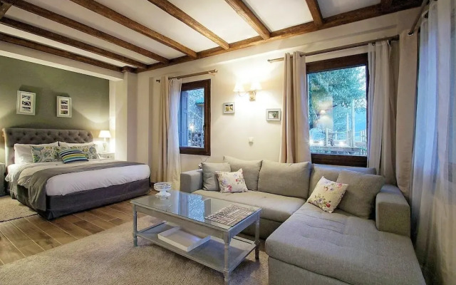 Almond House Suites Arachova - Adults Only