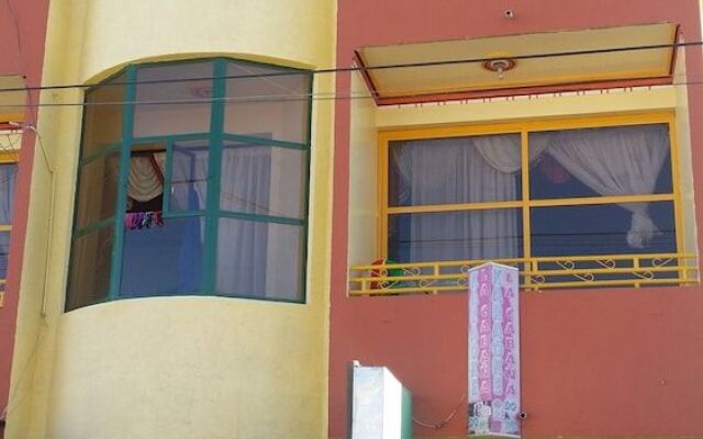 Residencial La Cabaña - Hostel