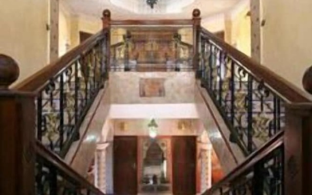 Palais Dar Ouladna