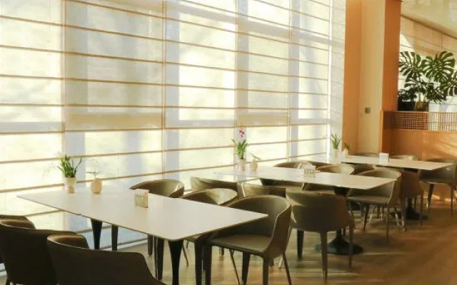 Blossom Seasons Club