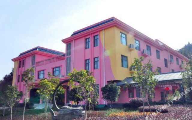 Xiyouji Park Holiday Hotel