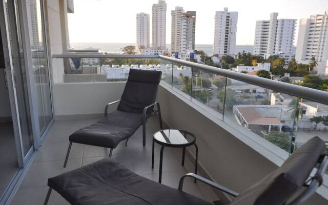 Sea View Apartment with Swimming Pool & Hot Tubs