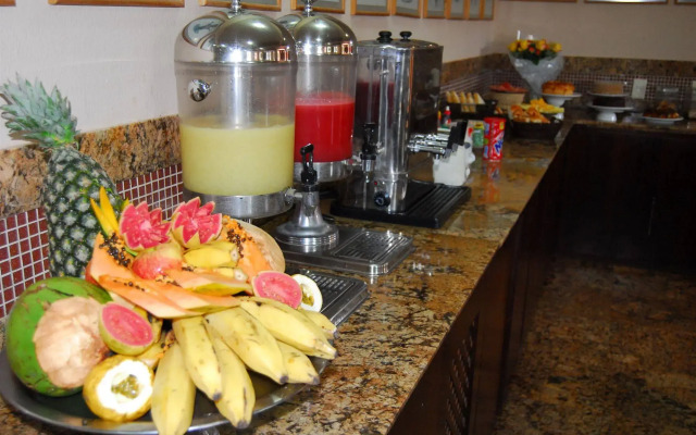 OYO Kalamari Beach Hotel