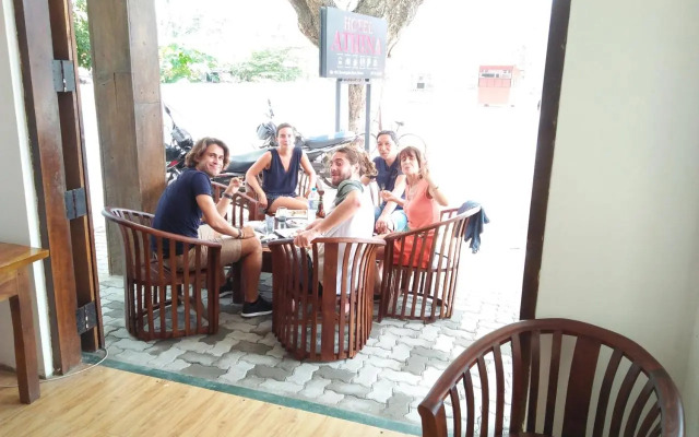 Hotel Athina & Restaurant