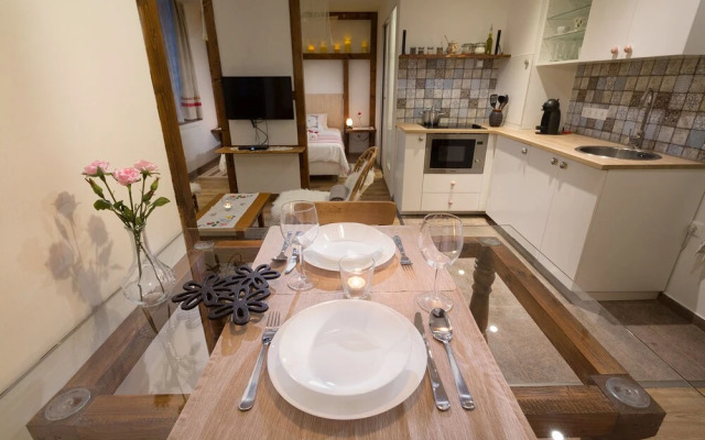 Green Dream Apartment