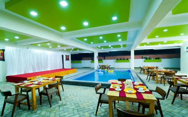 Hotel Grand Padappai Residency