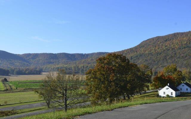 Mountain Cove Farms Resort