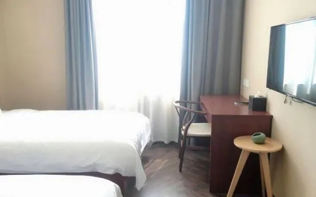 Elan Hotel (Yuyao Xinjian North Road)