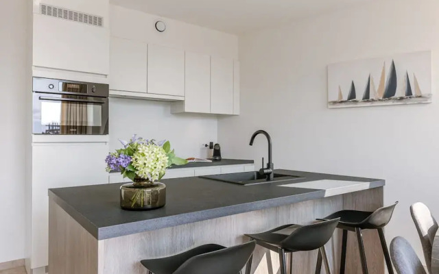 Spacious High-quality Duplex Apartment in Ostend