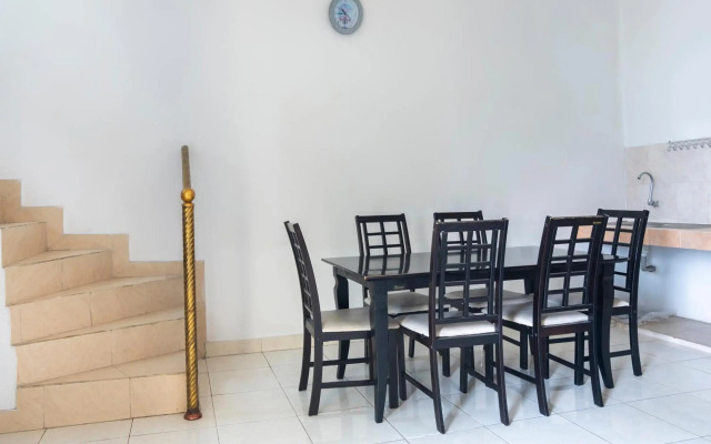OYO 2950 Grand Suites Palace