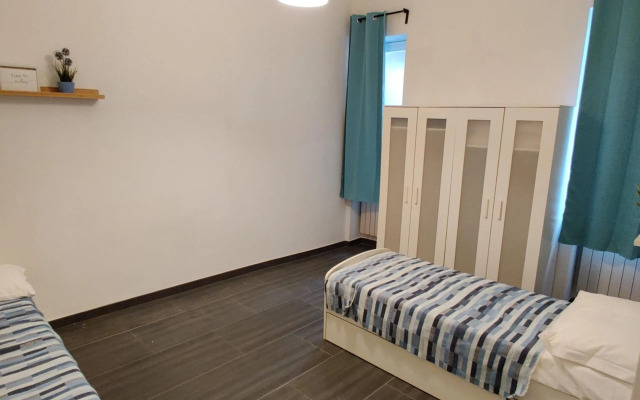 Vista sul carruggio, centro storico di Chiavari