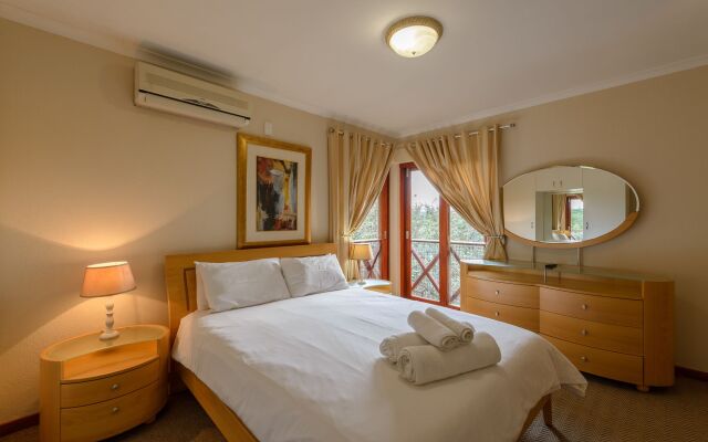 San Lameer Villa Rentals 10905