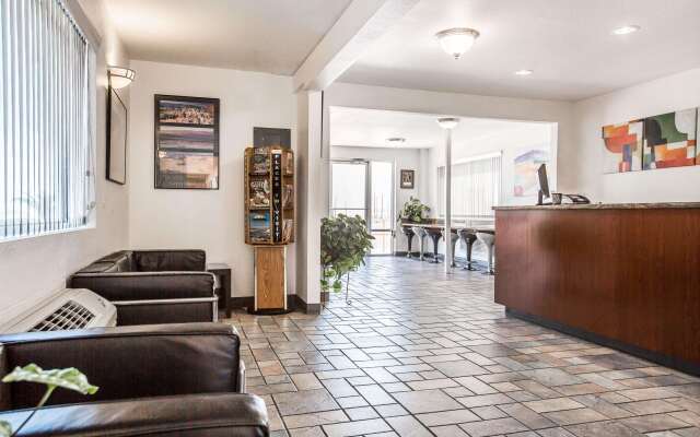 Days Inn by Wyndham Ridgecrest near China Lake Naval Station