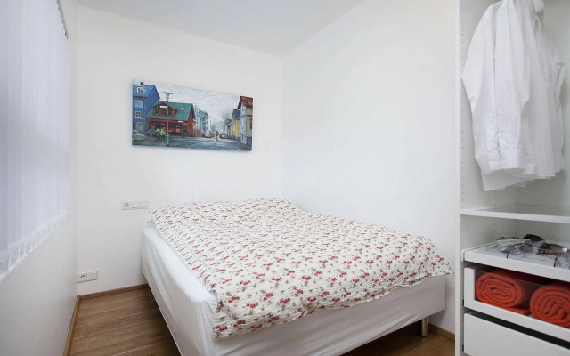 Draumholl Apartments