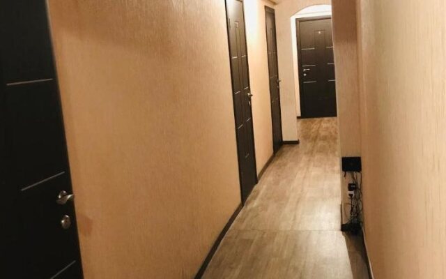 Dezhavyu Hotel