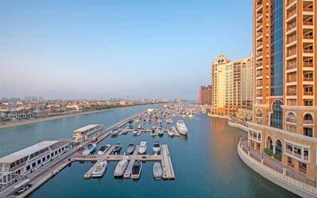 Tranquil Studio With Unmatched Ocean Views in Palm