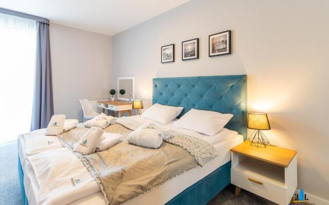 3L Apartments Aquarius