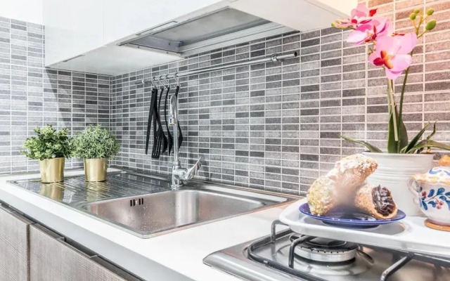 Baroque Apartments - Sirhouse