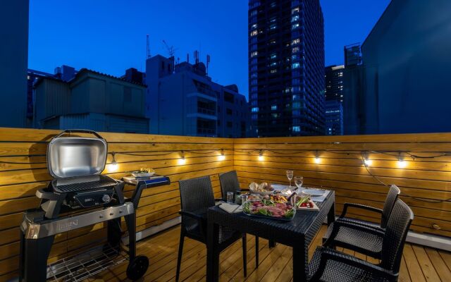 ONE WORLD Sakaisuji Hommachi