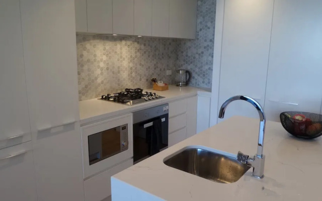 Whitehorse Towers Self Service Apartment