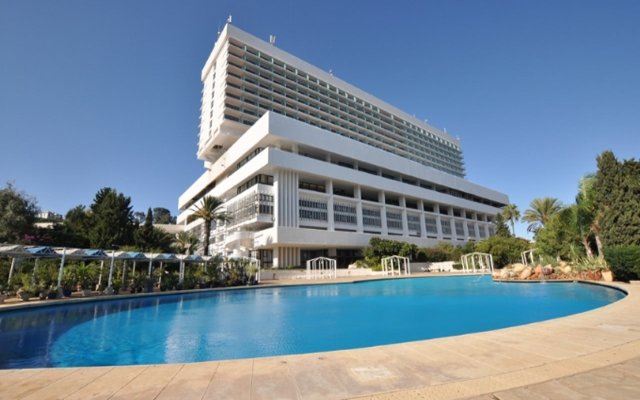 Hotel El Aurassi