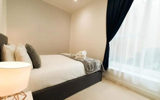Heathrow Central Apartments By Mysquare
