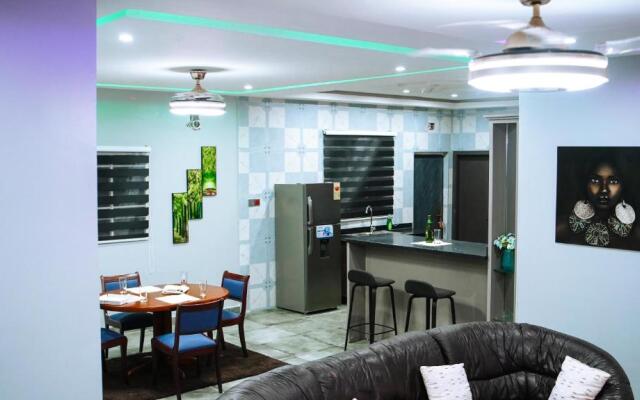 Immaculate 3-bed Apartment in Accra