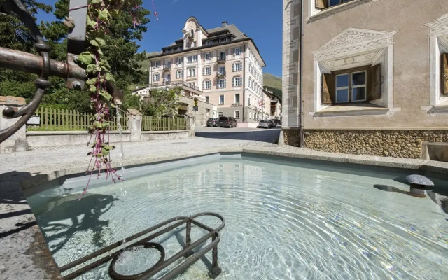 Hotel Engiadina
