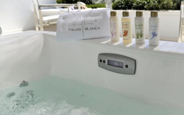 Hotel Calma Blanca