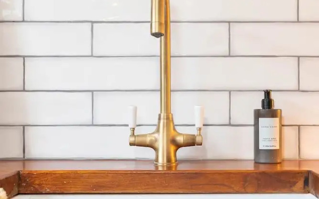 Host Stay Foundry Street Retreat