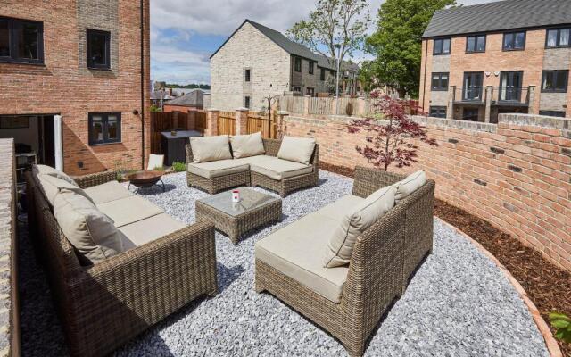 Host Stay Castle View