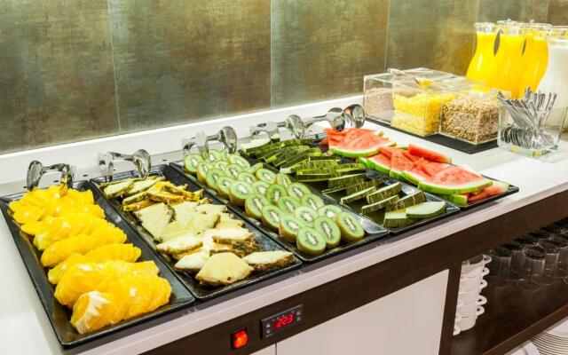 Hotel ILUNION Suites Madrid