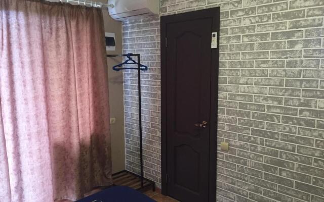 Guest House on Kiaraz 12