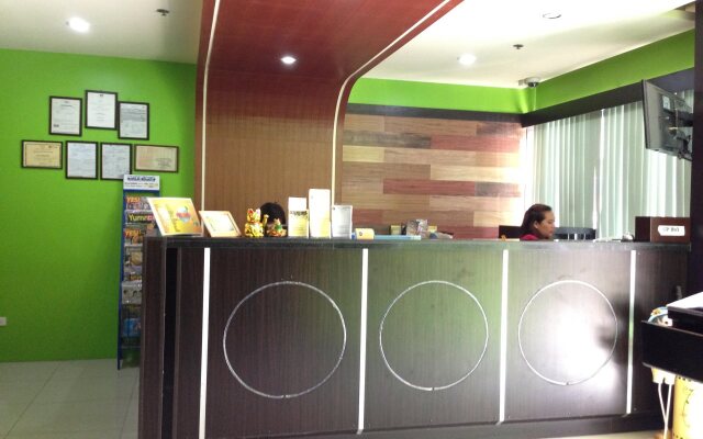 C & L Suites Inn