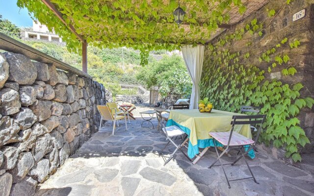 Beautiful Home in Pantelleria With Wifi and 3 Bedrooms