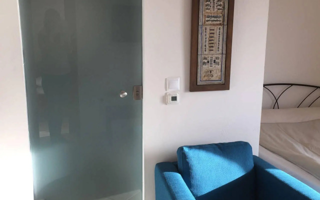 Candia Hotel