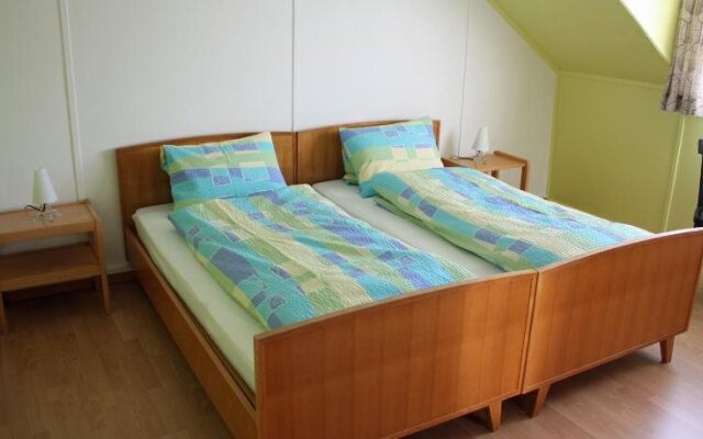 Hotel Restaurant Koi-Gartenteich