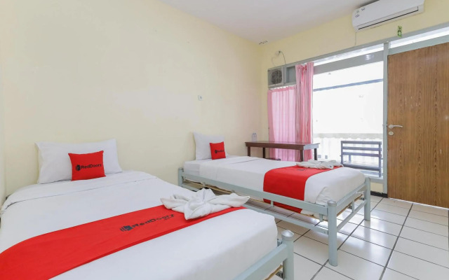 OYO 1289 Cbr Residence