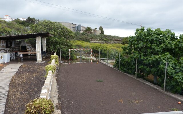 Finca La Cuadra de Arona by Suncanarias