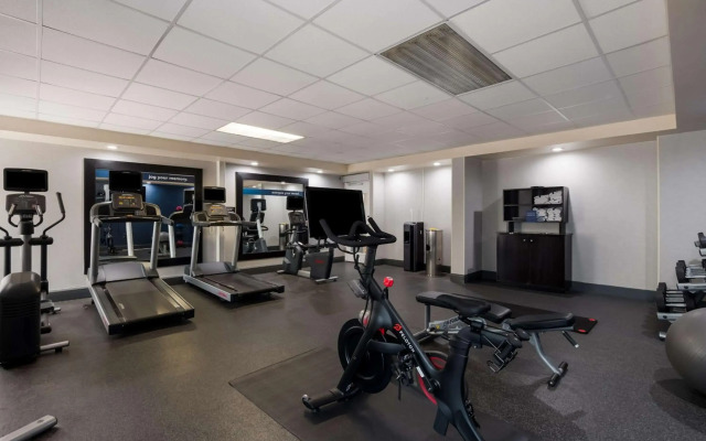 Hampton Inn Columbia-I-26 Airport