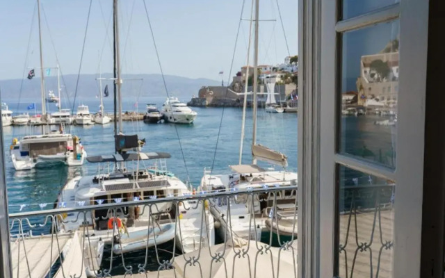 The Ydra View Apartments