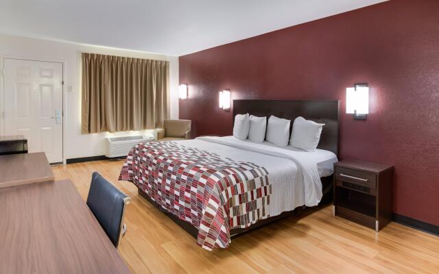 Red Roof Inn & Suites Commerce - Athens