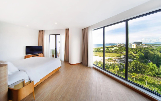 Selectum Noa Resort Cam Ranh