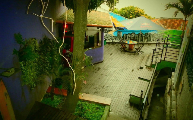 Pura Vida Hostel