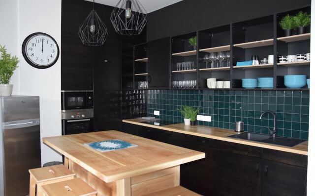Luxury Apartment by Hi5 - Bajcsy Suite