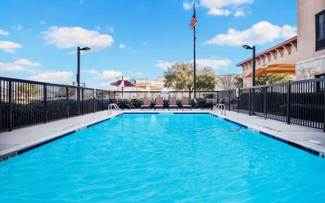 Hampton Inn & Suites San Marcos